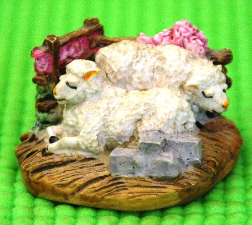 Miniature sheep ornament - ,