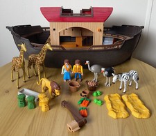 Playmobil Noah's Ark 5276 2003 Accessories And Figures Animals Not Complete Set