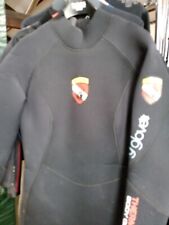 Brand new Body Glove 7mm wetsuit - ladies size 16