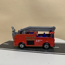 1995 Matchbox #63 Snorkel Fire