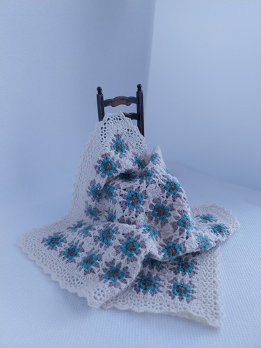 12th scale dollshouse - scale,