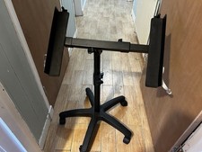 Quiklok Portable Stand QUIKLOK