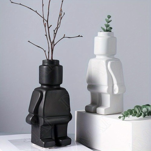 Black cute resin robot - black,
