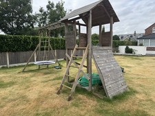 Kids Garden Playhouse 32733 Wooden Tree House Swing Set