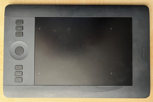Wacom intuos pro small - wacom,