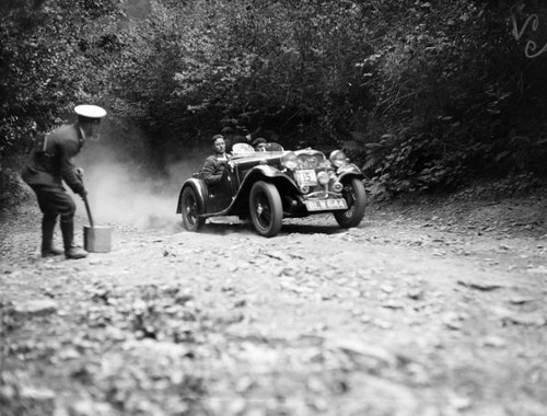 Sandland singer le mans - r, sandland,