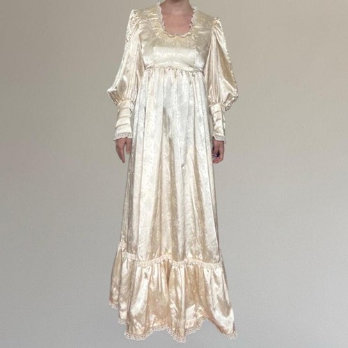 Vintage 1970s regency inspired - 1970s, regency-inspired