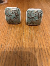 Bird Patterned Door Knobs Set