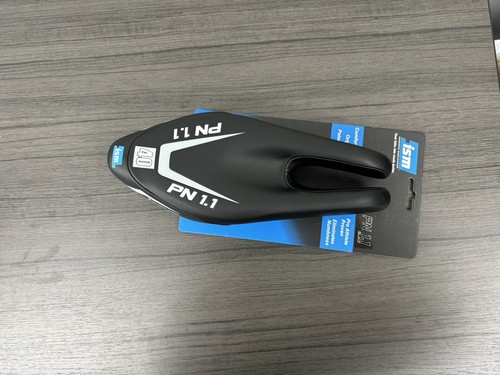 New ism saddle black - saddle,