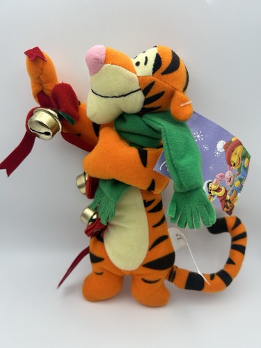 Disney tigger christmas door - disney,
