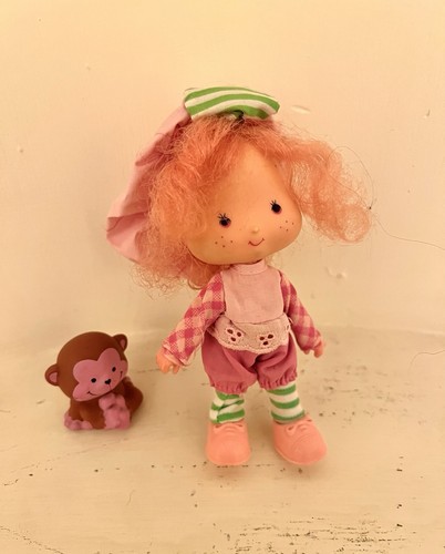 Vintage 1980s raspberry tart - vintage,