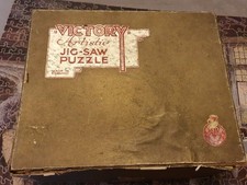 Victory Artistic Gold Box Jigsaw Puzzle 700 Pieces Replaced Piece
