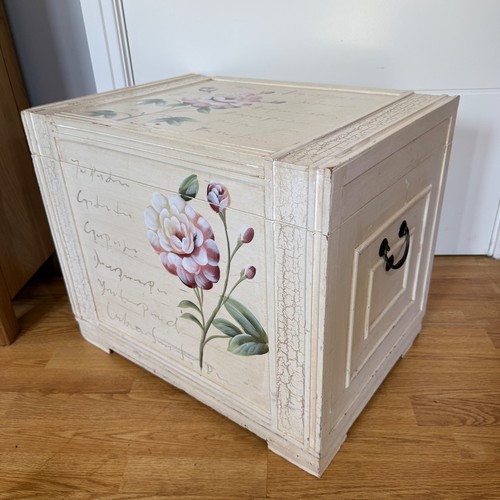 Vintage style wooden blanket - wooden,