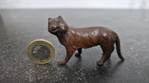 Solid antique bronze animal - solid,