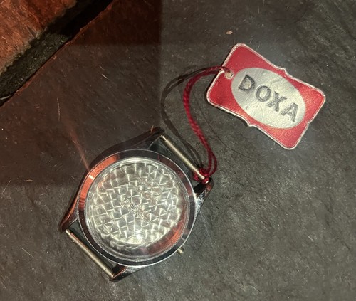 Doxa screw back - case, with