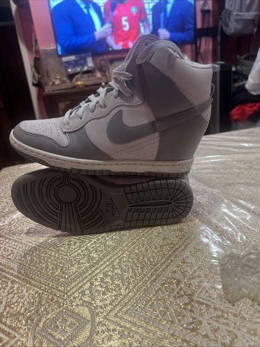 Pre owned nike sky - pre-owned,