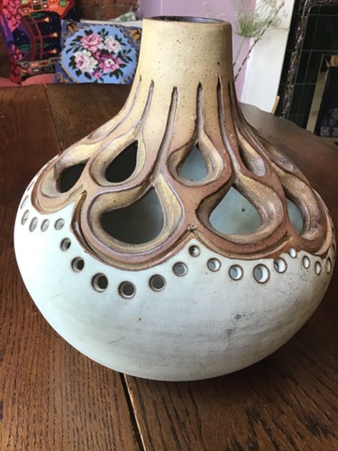 Large shelf pottery - shelf, vase