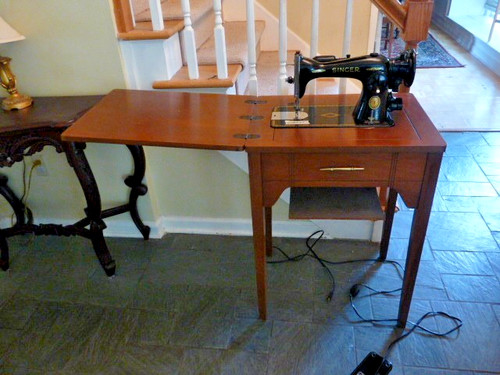 Singer sewing machine - machine, 15