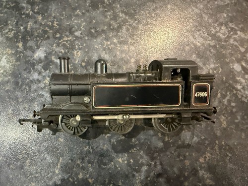 Black triang hornby 0 - triang,