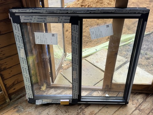 Aluminium casement window - aluminium,