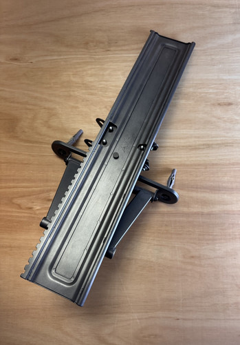 Avf wall bracket mount tilt - wall,