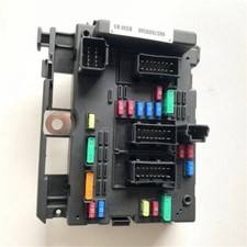 1× Fuse Box Unit For Citroen