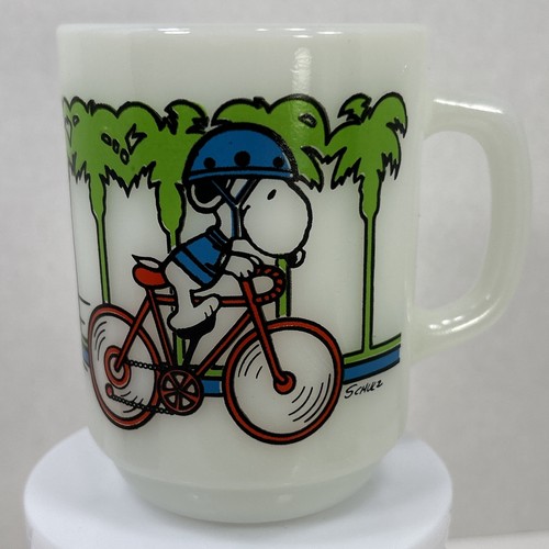 Vintage anchor hocking snoopy - hocking,