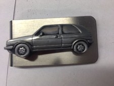 Bond Equipe 2Lt Saloon ref30 pewter effect car emblem on a stunning Money Clip