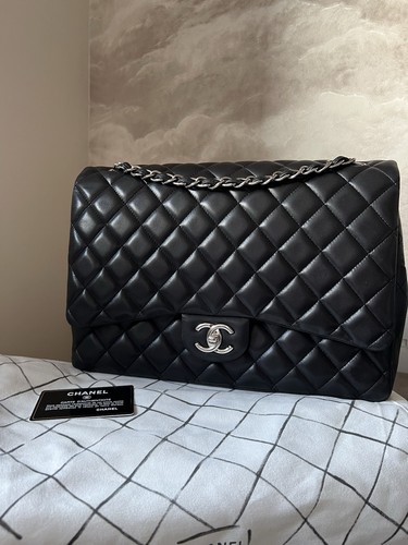 Chanel classic black maxi - black,