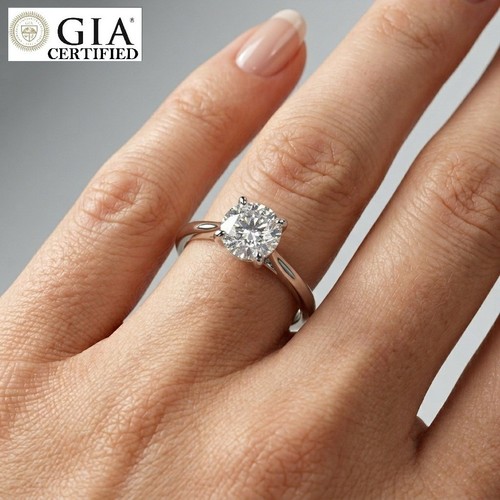 Gia 90ct natural round - 0.90ct,