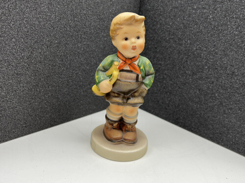 Hummel figurine the - figurine, little