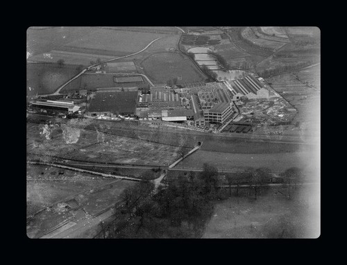 The vauxhall motor car works - car,