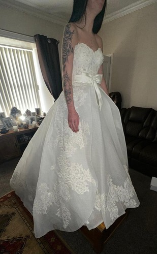 Wedding dress size zuhair - size, 8-10