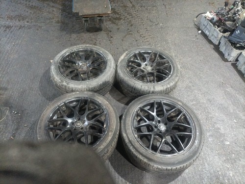 Range rover alloy wheels - rover,