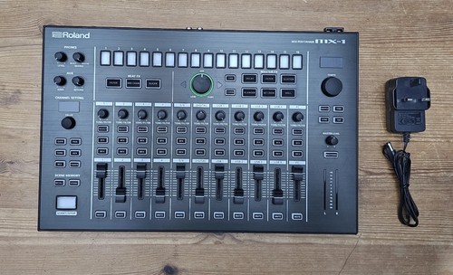 Roland aira mix performer - aira,