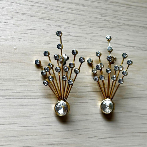 Art deco vintage style - , gold