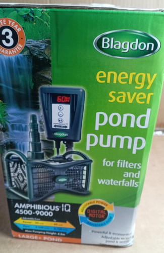 Amphibious pond pump - iq,