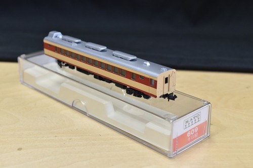Kato 609 kiro red and - 80,
