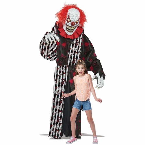 Towering terror clown - towering, giant