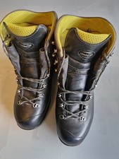 Zamberlan Men's 11 Guide