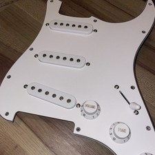Fender squier strat electric - fender,