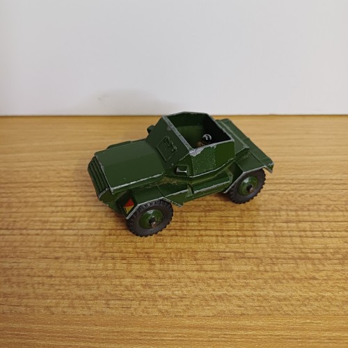Dinky toys 673 army daimler - dinky,