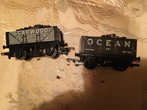 Hornby coal trucks