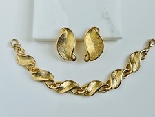 Vintage 1980s 22 Carat Gold