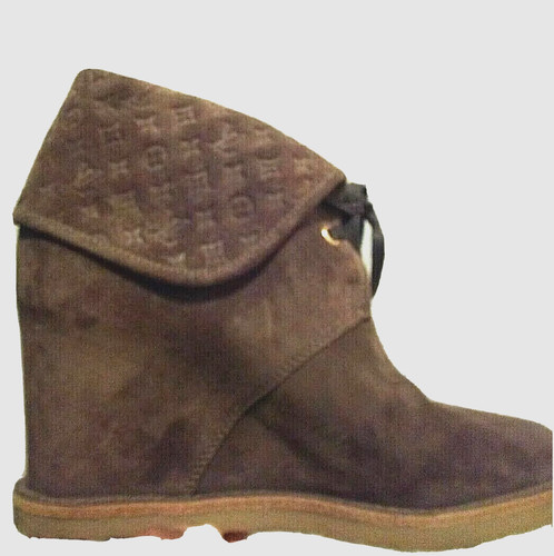 Authentic louis vuitton - authentic,