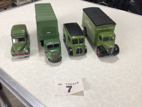 Corgi scale truck set - set, brs