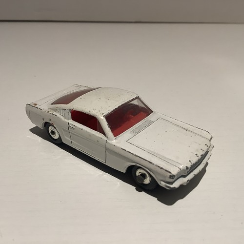 Matchbox lesney seies8 mustang - matchbox,