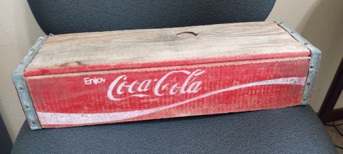 Coca cola red - red, wooden