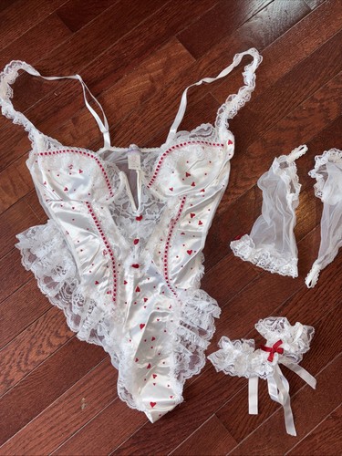 Vintage lot fredericks of - 3,