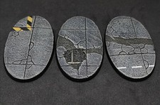 90mm oval resin bases x3